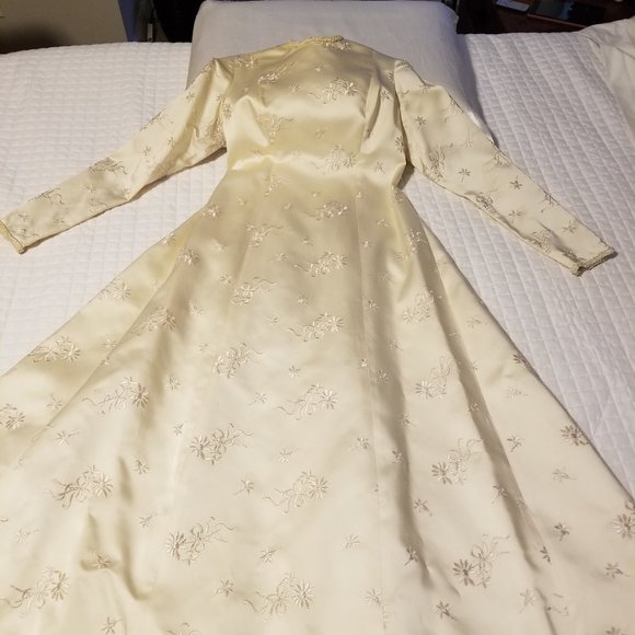 Satin Candlelight Wedding Gown - Picture 1 of 8